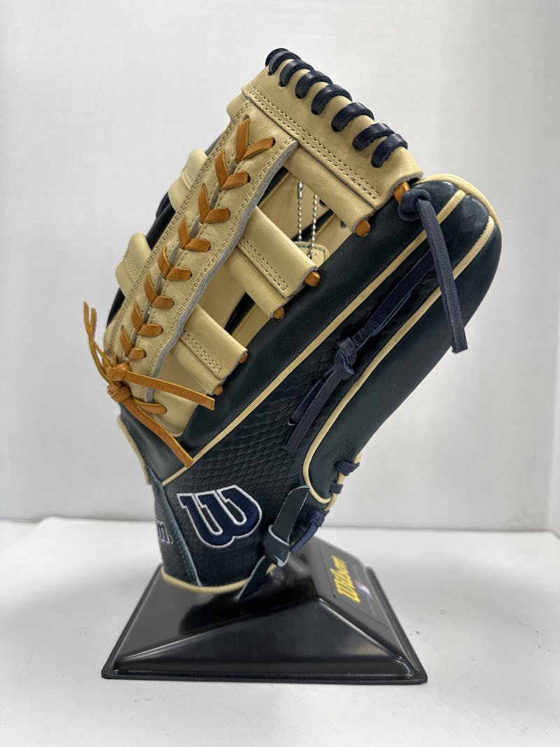 2023 Jose Ramirez A2000® JR11 GM 12” Infield Baseball Glove