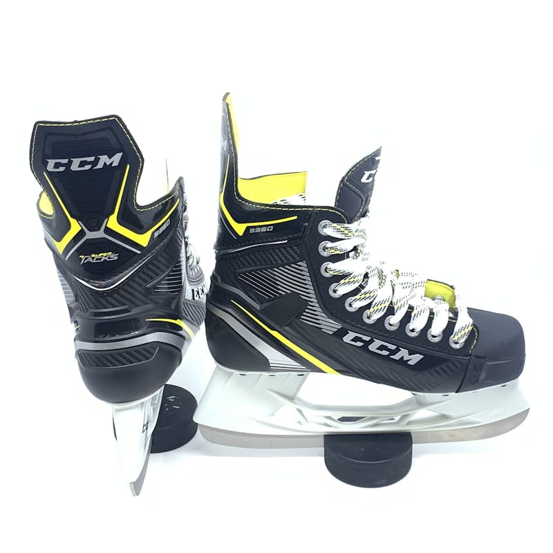 CCM Tacks 9060 Junior Ice Hockey Skates 