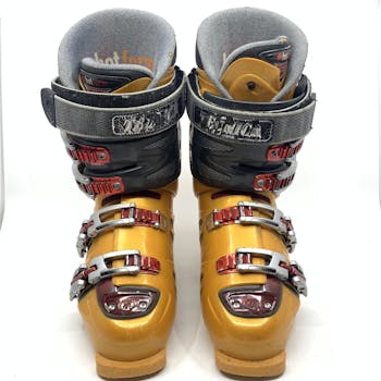 Tecnica Icon Jr / Men's ski boots Size 8 1/2 - 26.5 Mondo. Good Condition.
