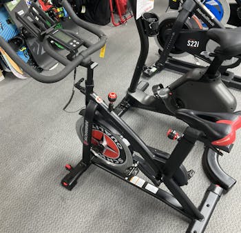 Spin r3 indoor online cycling bike