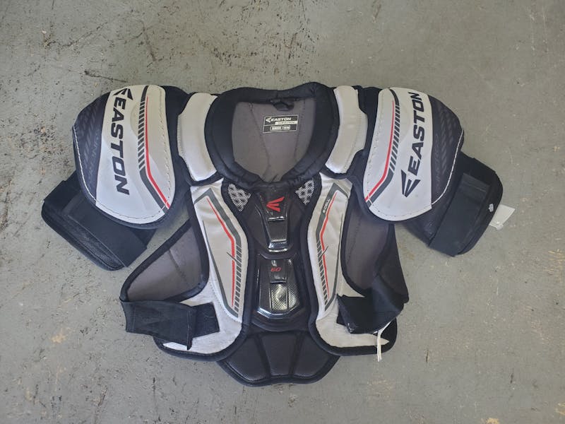 Used Easton SHOULDER PADS MD Ice Hockey / Shoulder Pads Ice Hockey /  Shoulder Pads