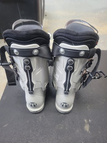 Used Tecnica Mach Lv 1w 245 Mp - M06.5 - W07.5 Women's Downhill Ski Boots
