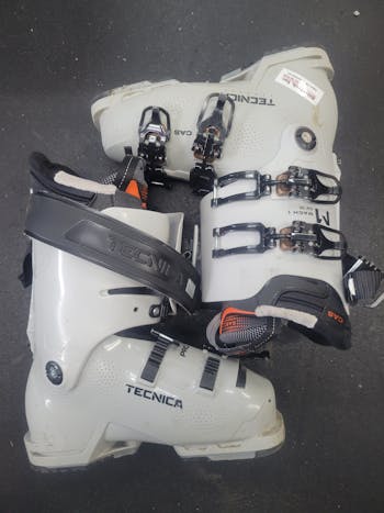 Tecnica Mach 1 105 LV Used Women's Ski Boots Size 24/24.5 #977146