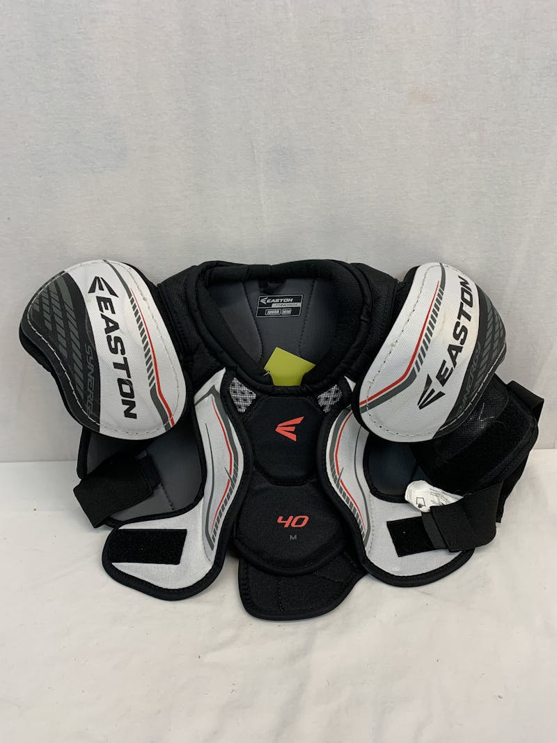 Used Easton SYNERGY SM Ice Hockey / Shoulder Pads Ice Hockey / Shoulder Pads