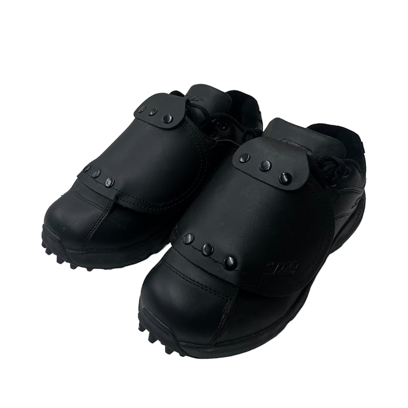 Softball umpire hot sale plate shoes