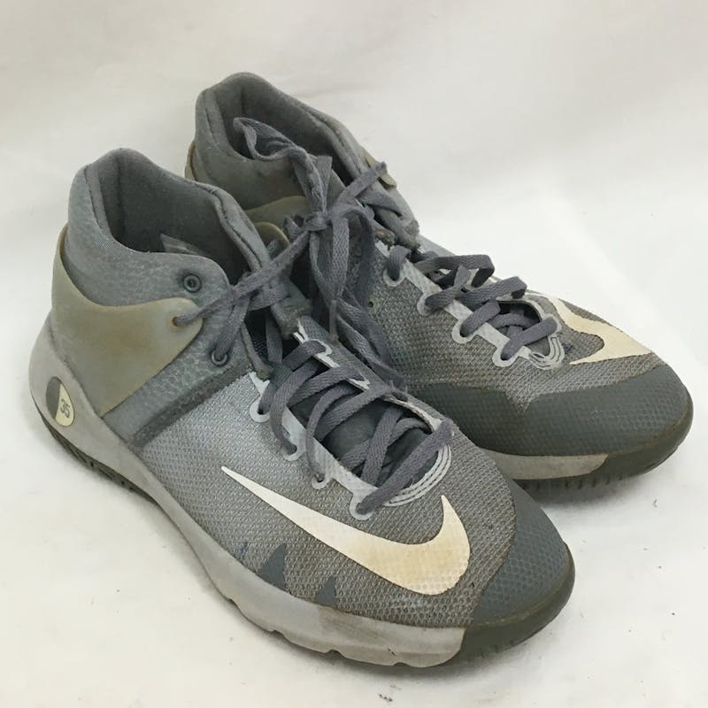 Used Nike KD TREY 5 VII Senior 7 Basketball