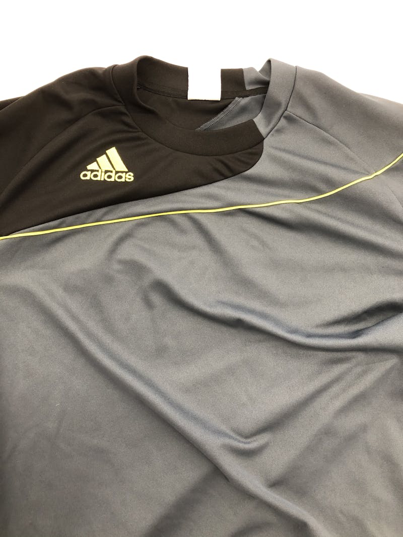 Used Adidas GOALIE SHIRT SM Soccer / Tops & Jerseys
