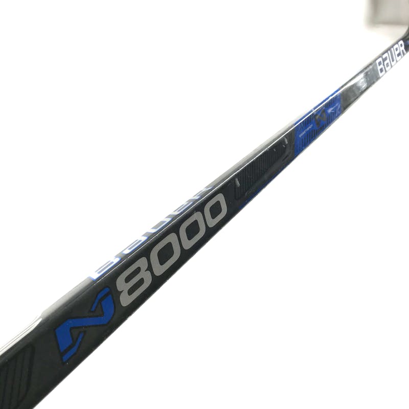 Used Bauer Nexus 8000 67 Flex Pattern P Ice Hockey Sticks Intermediate Composite One Piece Ice Hockey Sticks Intermediate Composite One Piece