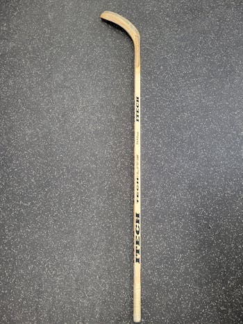 Used CANADIAN PRIMAL ABS Senior Wood Sticks Senior Wood Sticks