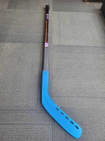 Easton Synergy Youth Abs Core Wood Hockey Stick ( A118430 ) 