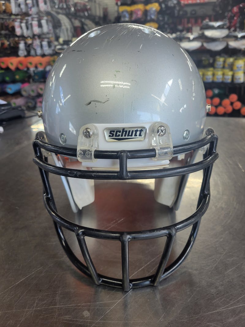 How to fit a football helmet: Schutt Youth XP 