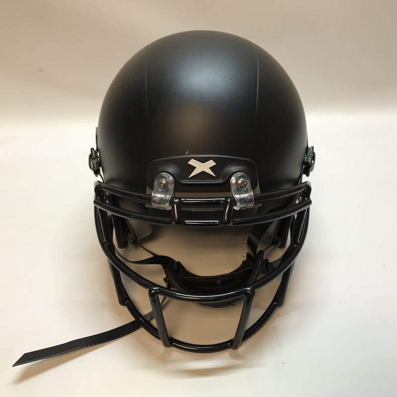 Xenith X2E football helmet, Helmet