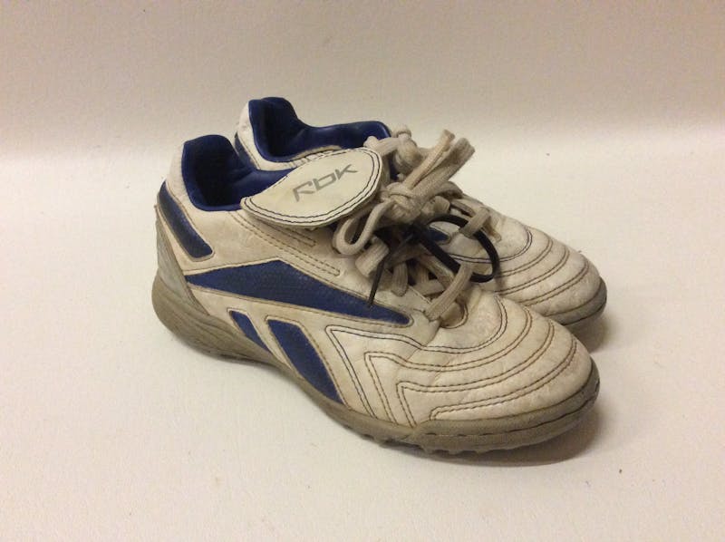 Used Youth Cleat Soccer / Shoes / Turf Shoes