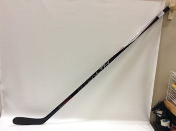 Used Easton V5E 65 Flex Pattern E3 Senior One Piece Sticks Senior