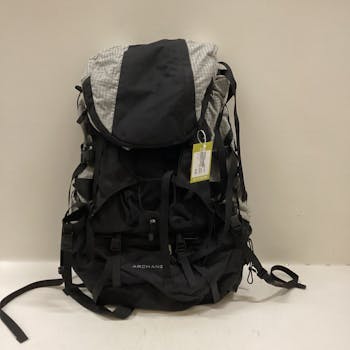 Used Merrell ALBERTA YOGA BACKPACK Camping & Climbing / Backpacks Camping &  Climbing / Backpacks