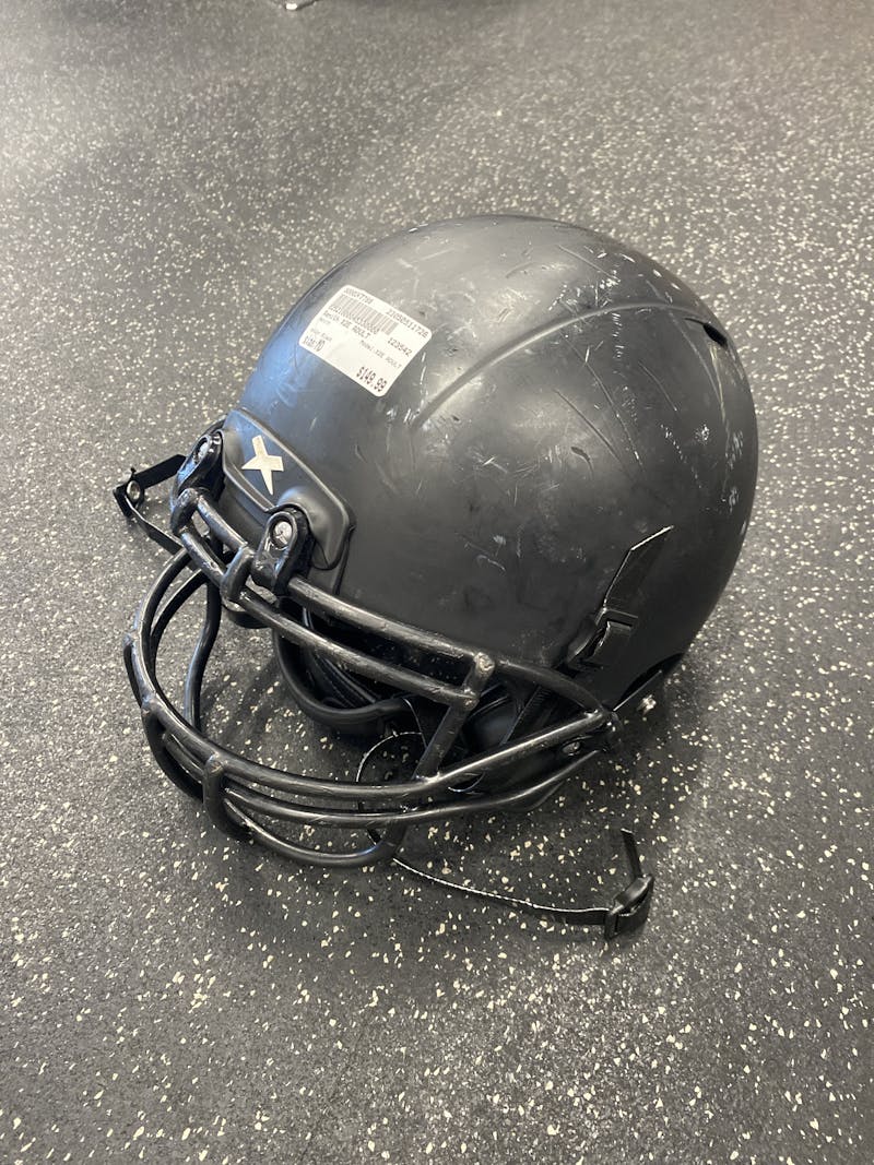 Used Xenith MD Football Helmets Football Helmets