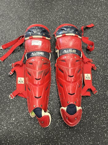 Used Rawlings LWMX Catcher's Equipment Catcher's Equipment