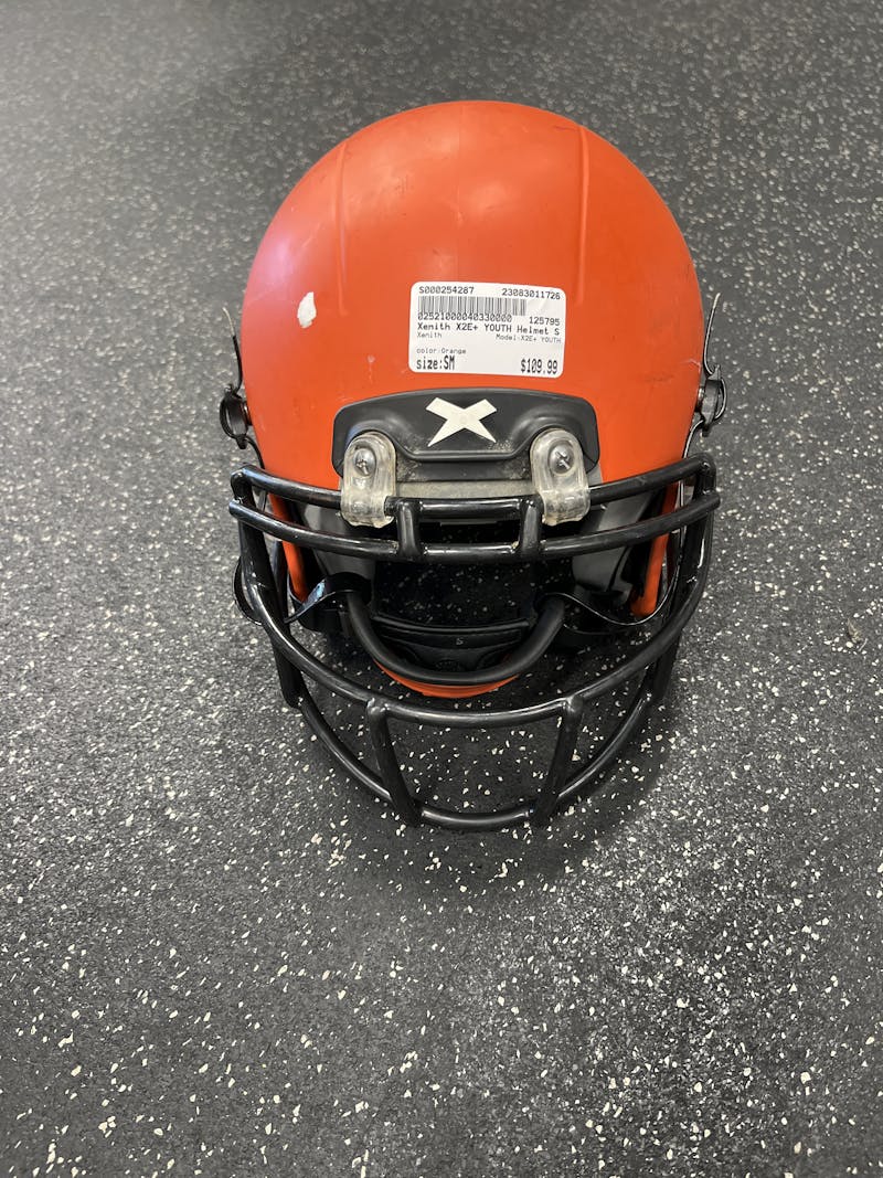 Used Xenith X2E+ 2019 YTH SM Football Helmets Football Helmets