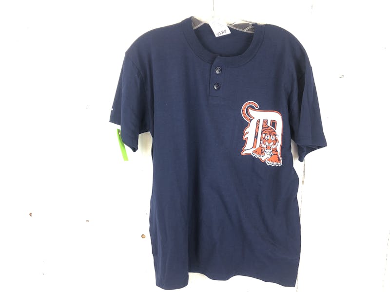 New Majestic RAYS Adult SM Baseball & Softball Shirt A180