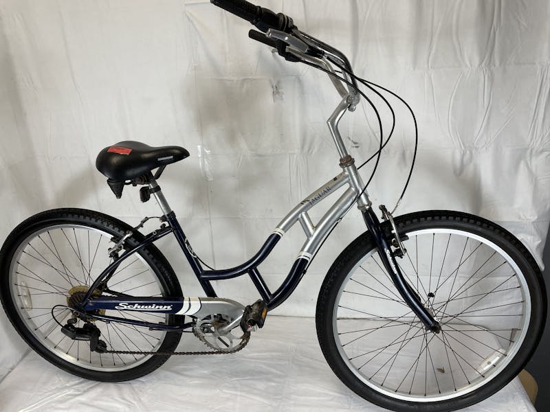 schwinn jaguar womens