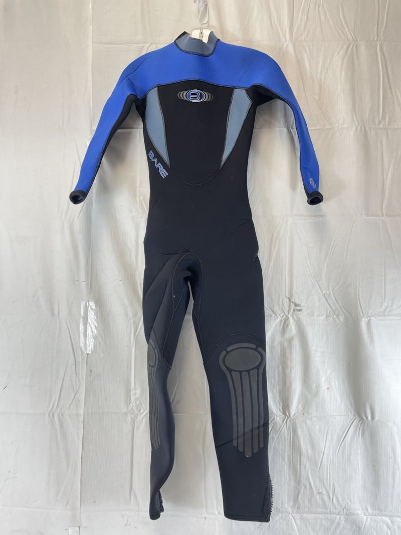 Brand New Bare Velocity Womens 5/4mm Full wetsuit 
