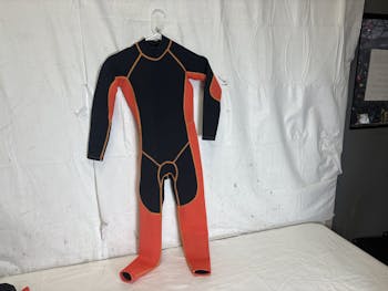 Used REALON Junior XL Fullsuit / Wetsuit