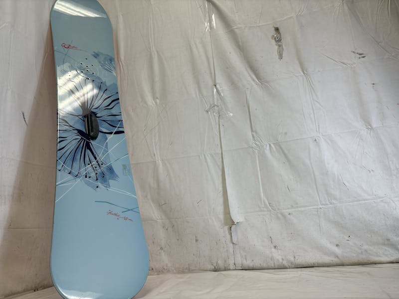 Used Burton FEATHER FORTY SEVEN 147cm Women s Snowboard