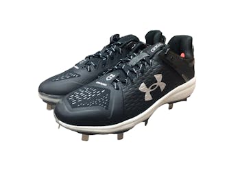 Men's UA Yard Low MT Baseball Cleats