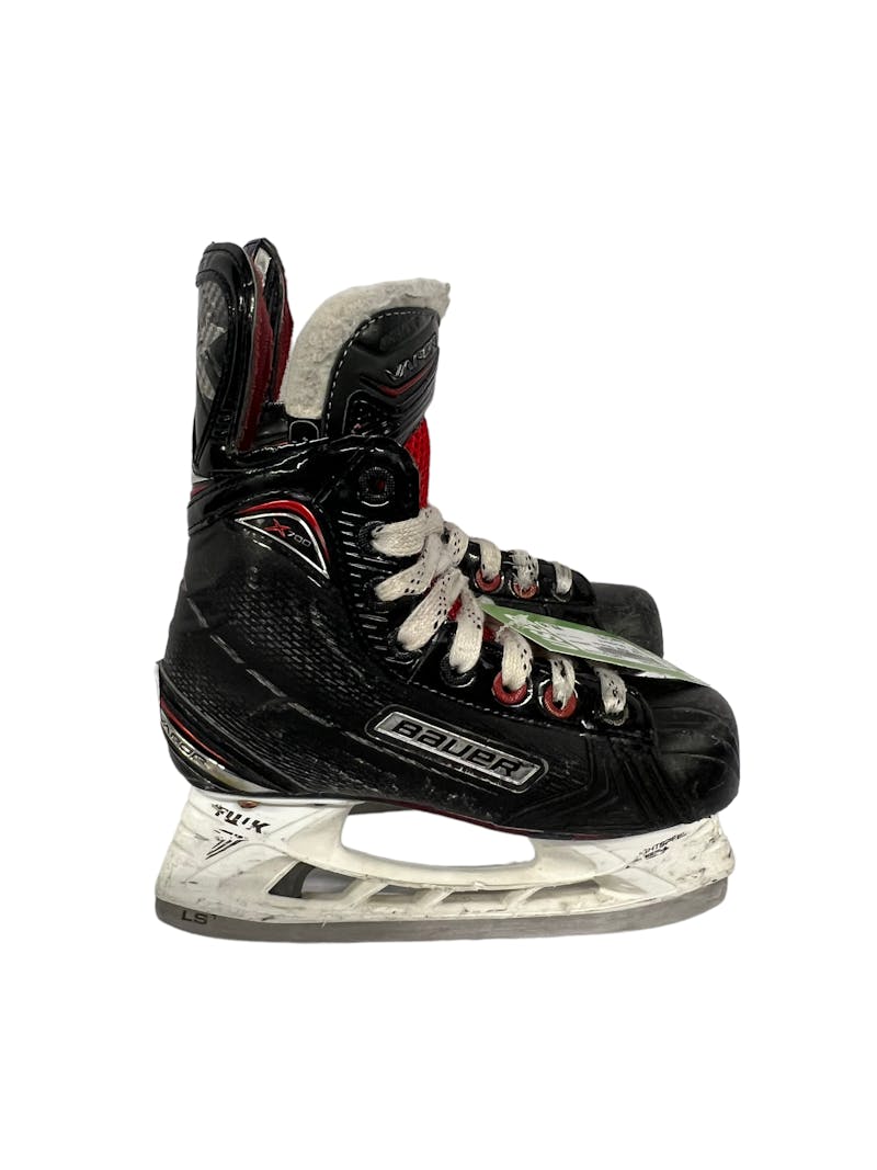 Used Bauer Size 2 XLP Hockey Skates