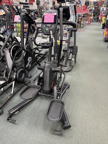 New NAUTILUS E616 ELLIPTICAL Ellipticals