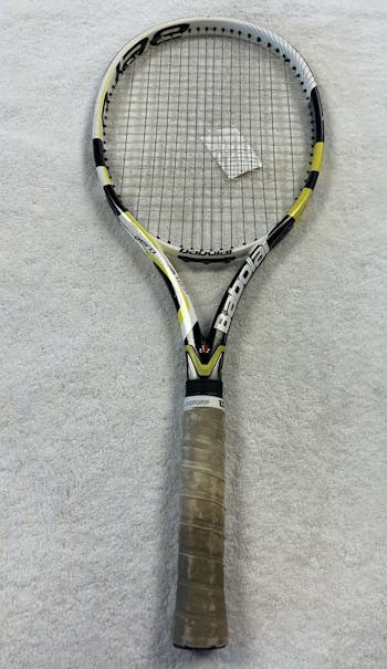 Used Babolat AERO STORM TOUR 4 1 2