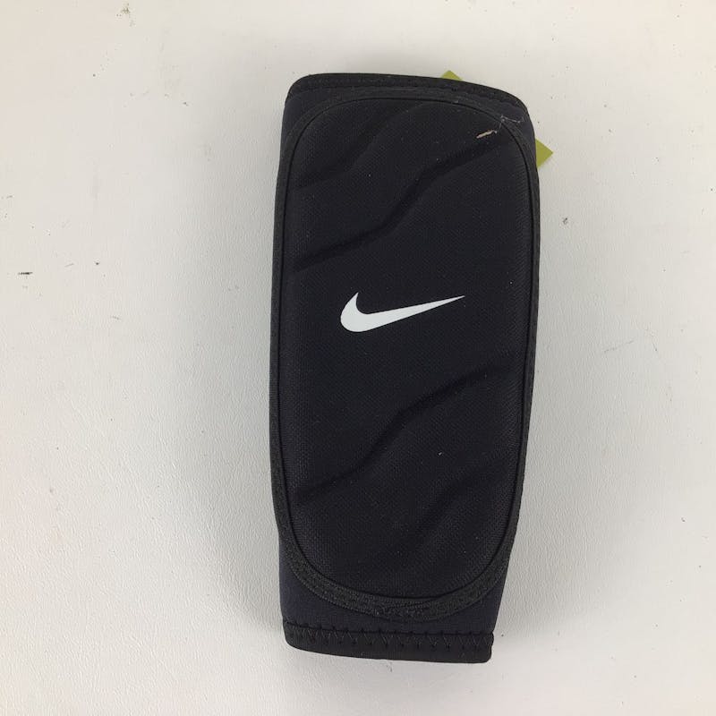 Used Nike YOUTH MED PADDED ARM SLEEVE Football / Accessories