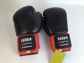 Used RevGear CARDIO PRO ELITE 12OZ BOXING GLOVES MD 12 oz Boxing Gloves ...