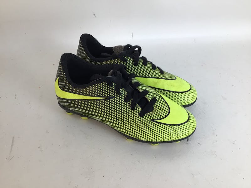 Respecto a cooperar Diálogo Used Nike BRAVATA II YTH 13.0 SOCCER CLEATS Youth 13.0 Cleat Soccer Outdoor  Cleats Soccer Outdoor Cleats