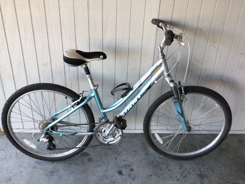 Women's giant deals sedona dx bicycle