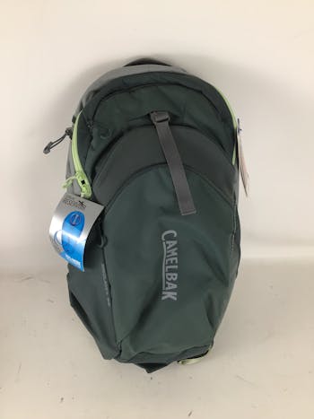 Used Merrell ALBERTA YOGA BACKPACK Camping & Climbing / Backpacks Camping &  Climbing / Backpacks