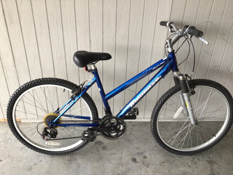 Huffy outlaw mountain online bike