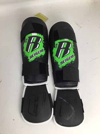 MMA Shin Guards Sock Foam Pad Support Kickboxing Muay Thai Leg Pads  Protective Gear Boxing Foot Shinpads (XL) on OnBuy