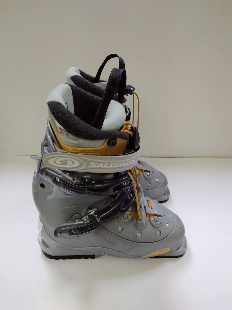 Mondo 23.5 Used Size 6.5 Tecnica M 6 Womens Ski Boots 