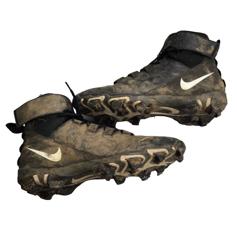 Used Nike Senior Football Cleats Cleats