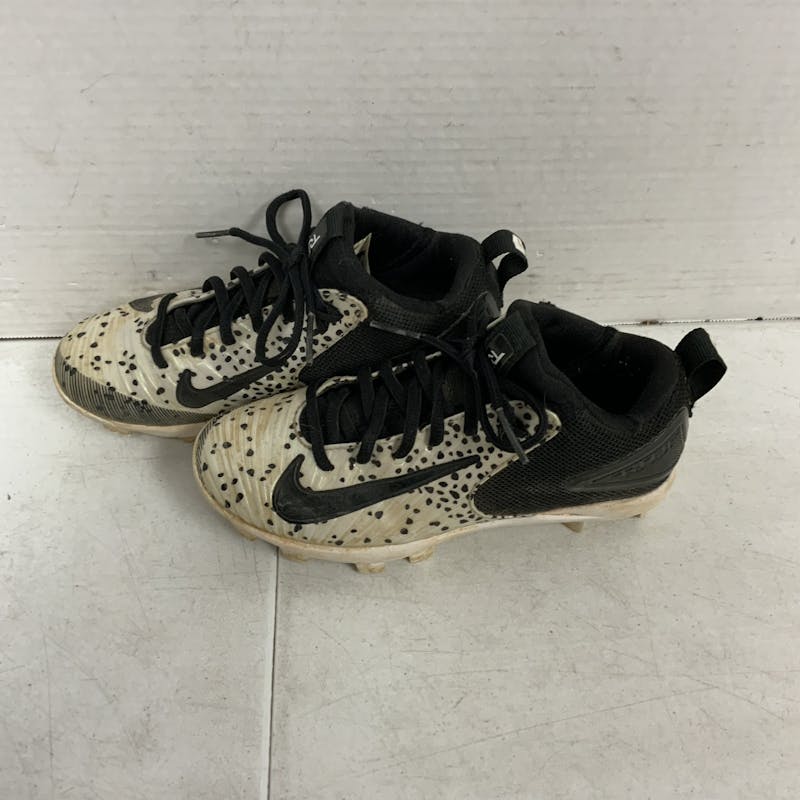 Used Nike TROUT Junior 05 Baseball and Softball Cleats Baseball and  Softball Cleats