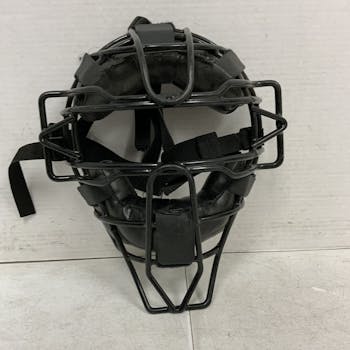 Used UMPIRE MASK Baseball & Softball / Umpire Equipment Baseball & Softball  / Umpire Equipment