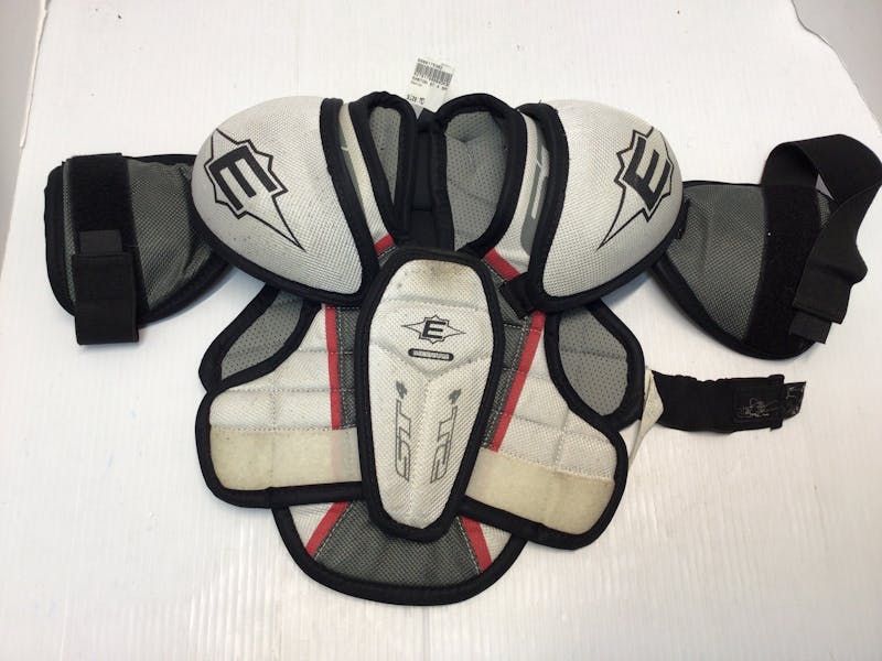 Used Easton SHOULDER PADS MD Ice Hockey / Shoulder Pads Ice Hockey /  Shoulder Pads