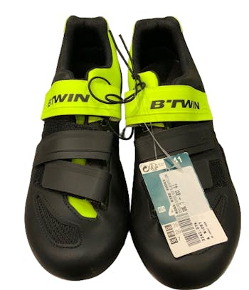 B Twin Size 7.5 Bike Shoes