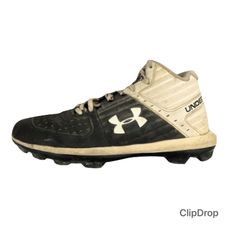 Used Under Armour BASEBALL CLEAT Senior 8.5 Baseball and Softball Cleats  Baseball and Softball Cleats