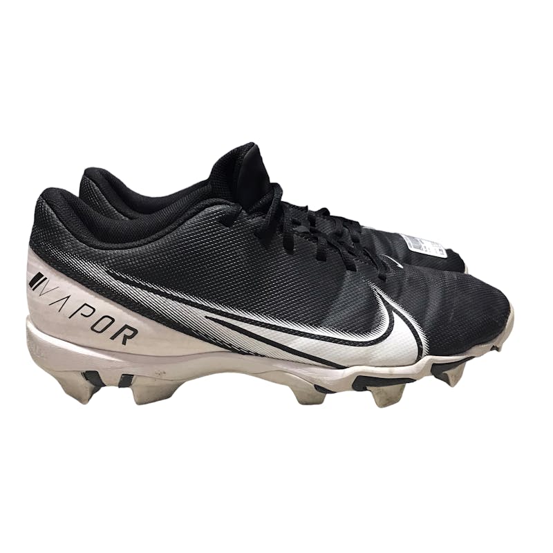 Used Nike TROUT CLEATS Senior 11 Baseball and Softball Cleats