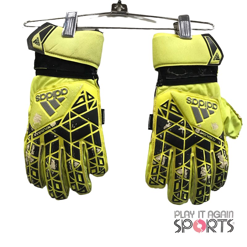 Used Adidas FINGER SAVERS 8 Goalie Soccer Goalie Gloves
