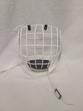 rope Withhold go Used Easton FM-700E MD Ice Hockey / Helmets Ice Hockey / Helmets