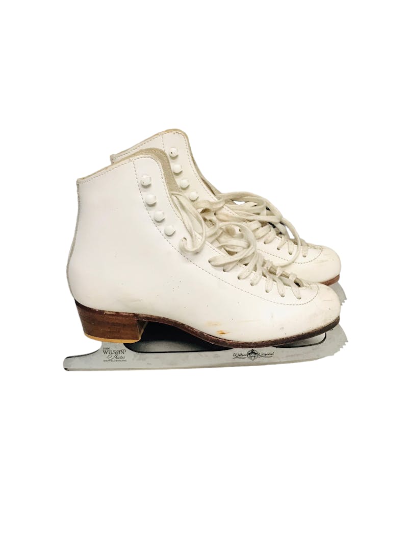 What Are the Best Ice Skates for Competitive Skaters? - Riedell Ice