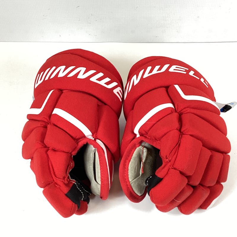 Used WinnWell AMP 500 10IN GLOVES 10